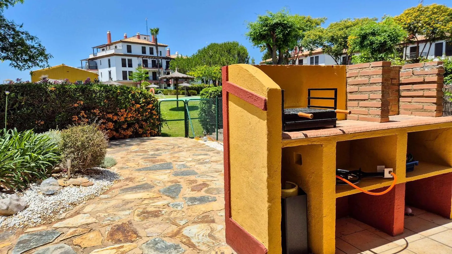 Kon01 Poolside Access Ground Floor 3 Bedrooms Ayamonte