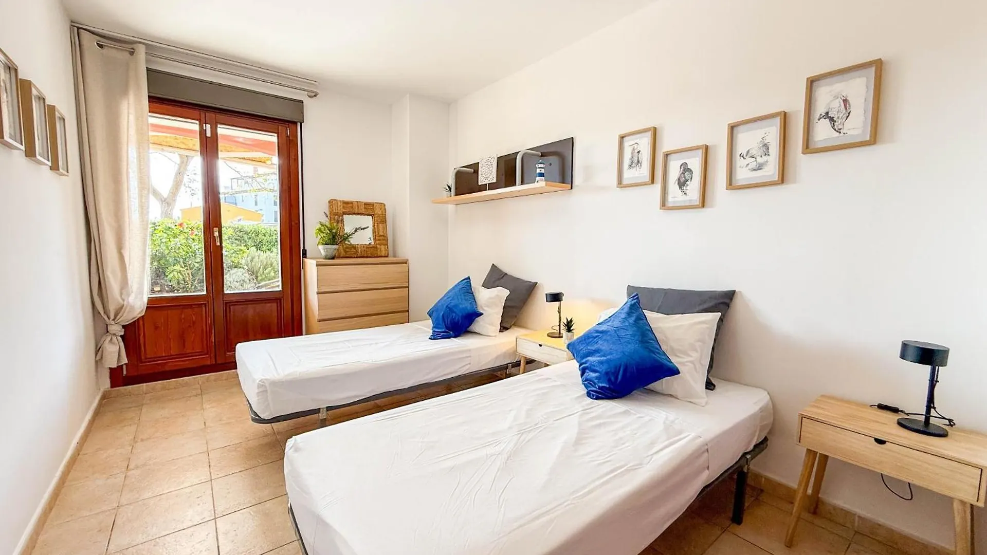 Kon01 Poolside Access Ground Floor 3 Bedrooms Ayamonte Lägenhet